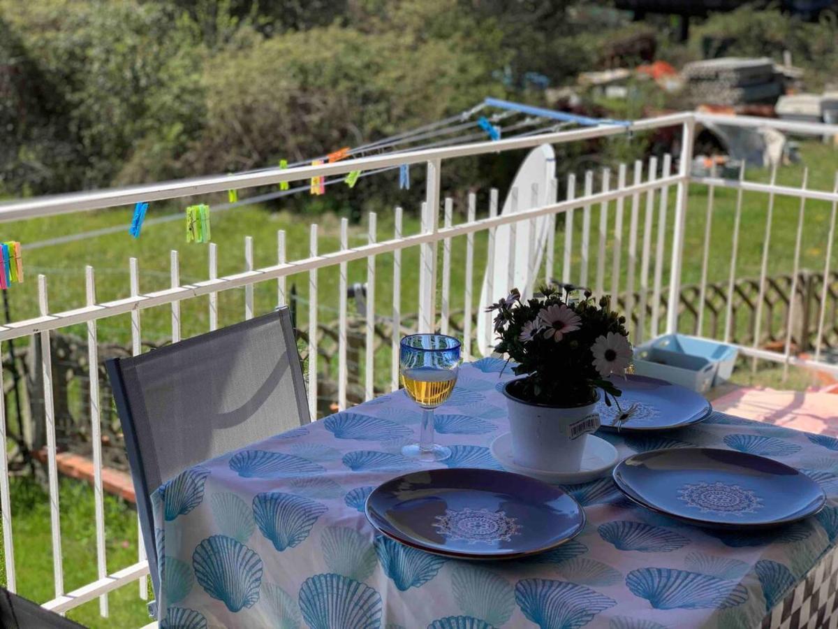 Casa Vacanze Ilaria Lägenhet Ceparana Exteriör bild