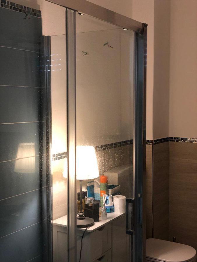 Casa Vacanze Ilaria Lägenhet Ceparana Exteriör bild